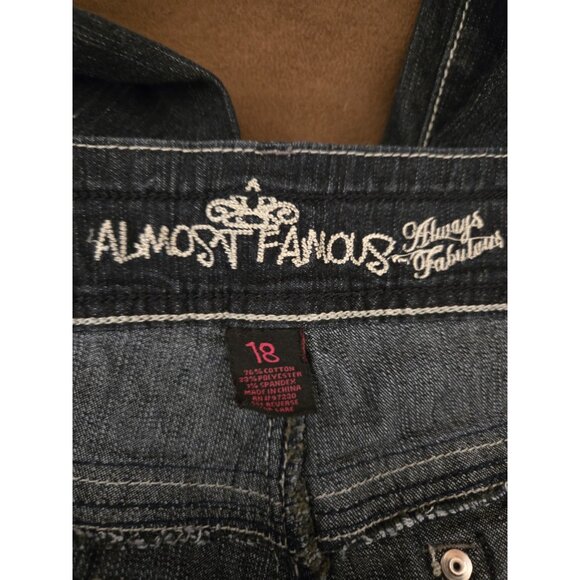 Almost Famous Jeans 18 - Picture 6 of 6